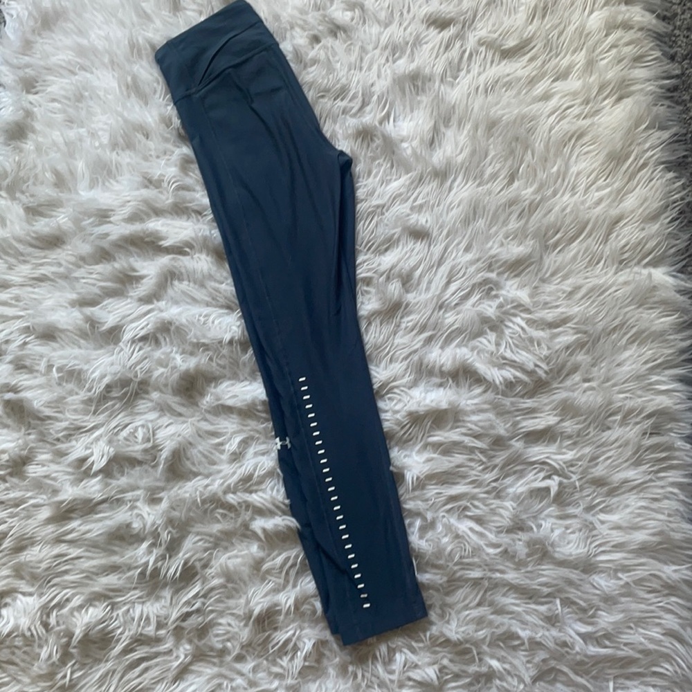 ✨Final Sale ✨ Under Armour Compression Leggings